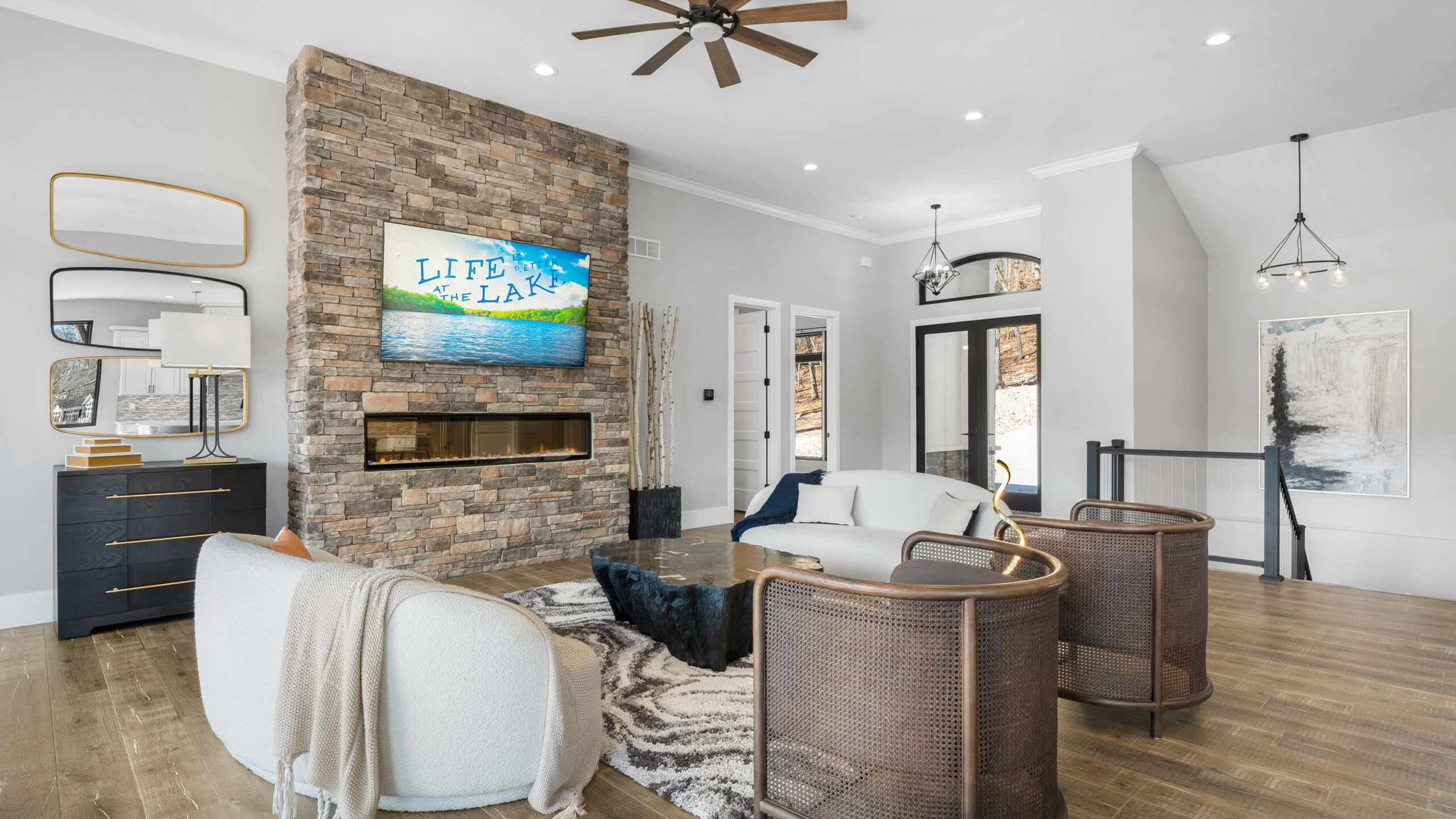 Sunrise Beach relaxation: Cozy living room at Oak Drive rental