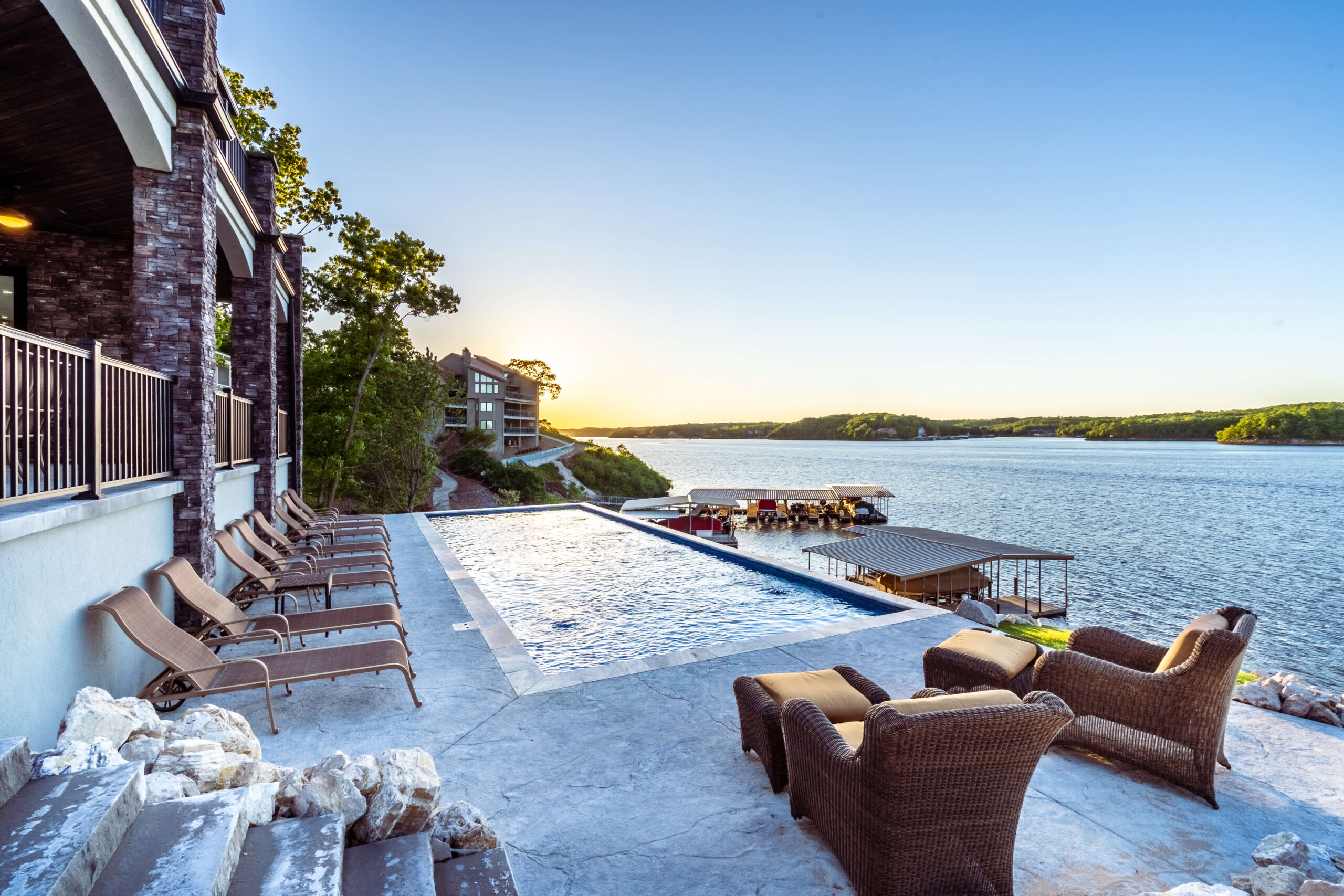 Discover Tranquility at Spindrifter: Your Osage Beach Oasis with Pool and Patio