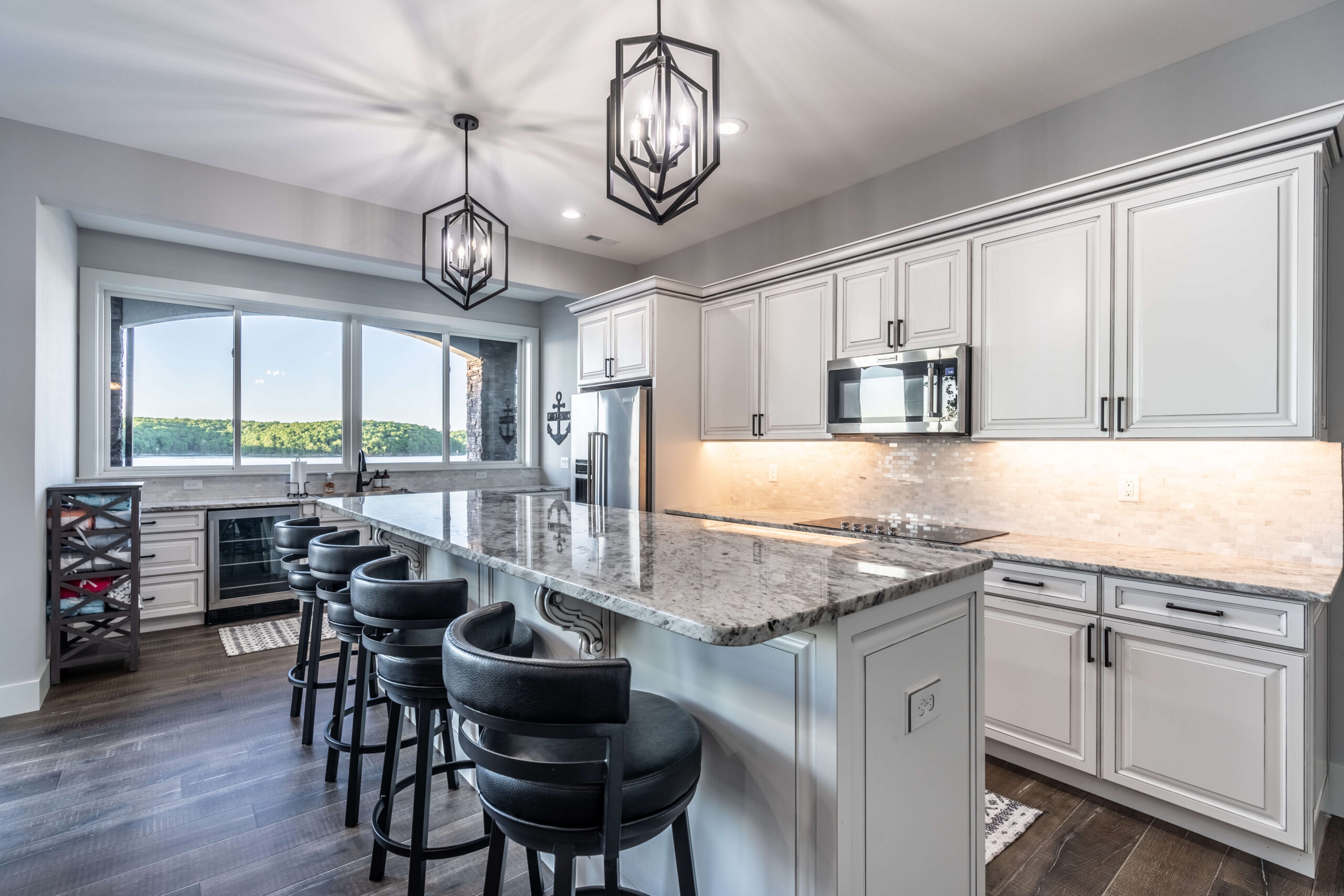 Osage Beach elegance: Modern kitchen at Spindrifter rental